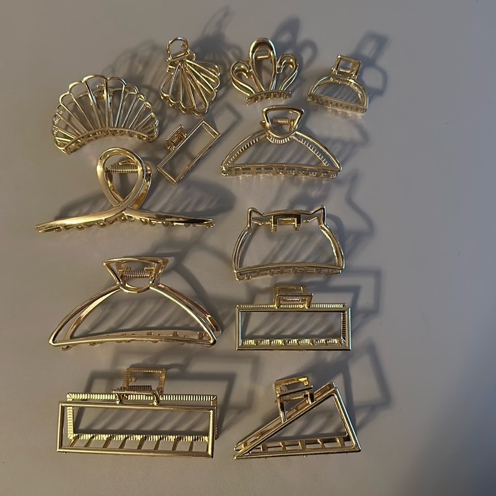 Gold Hair clips - set of 12